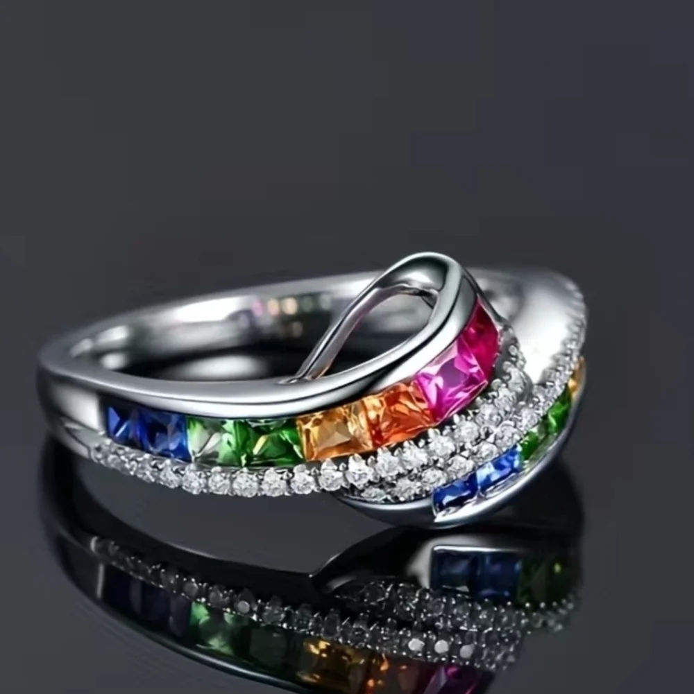 New beautiful women's rainbow ring